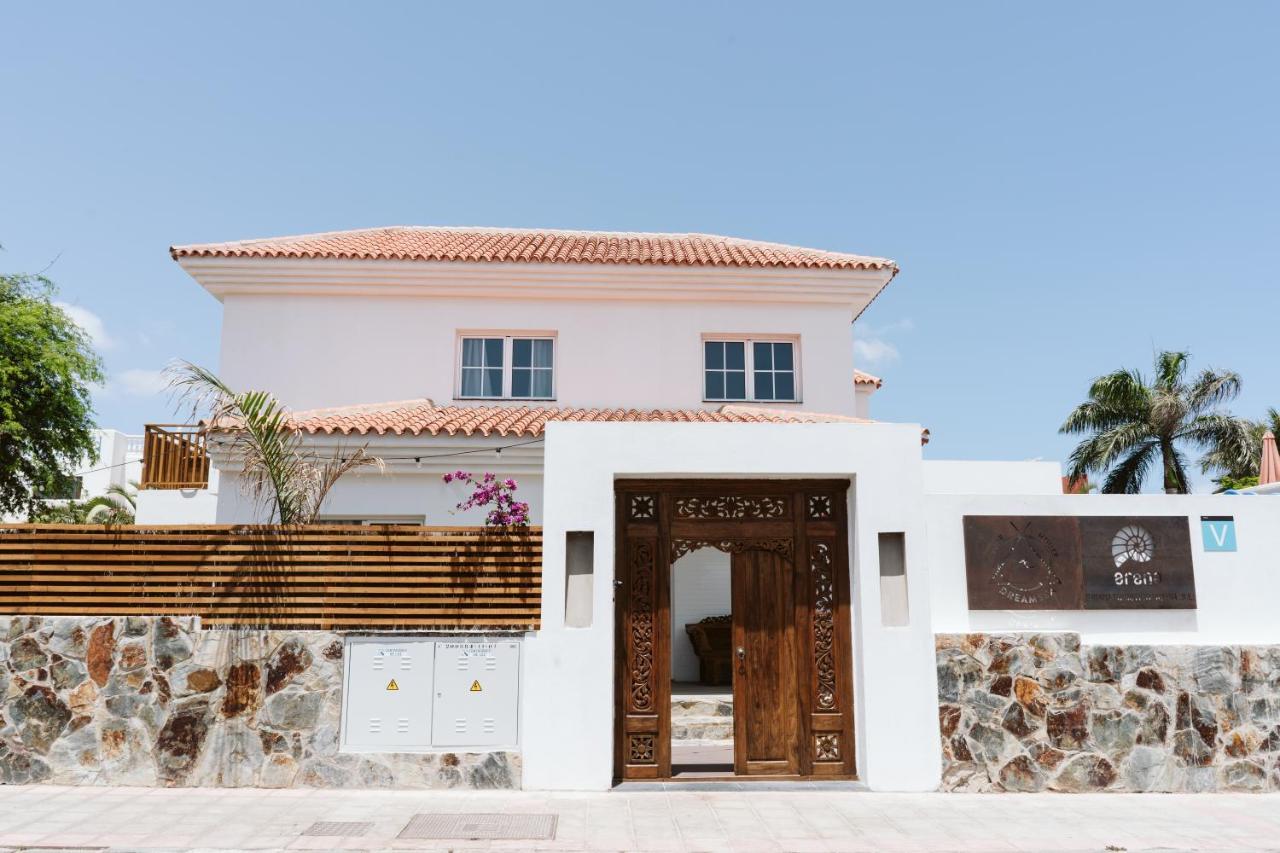 Dreamsea Surf House Fuerteventura Hostel