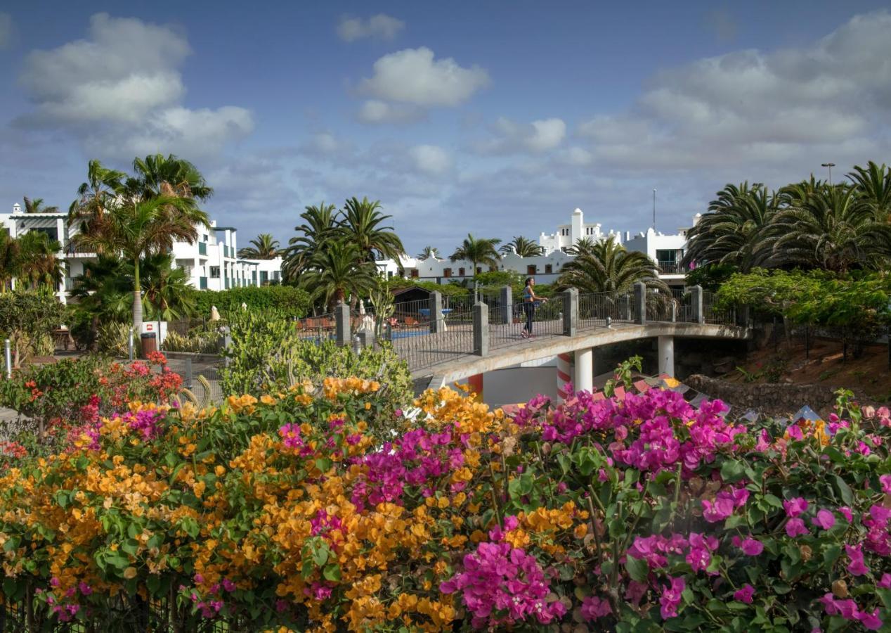 Aparthotel Marismas De