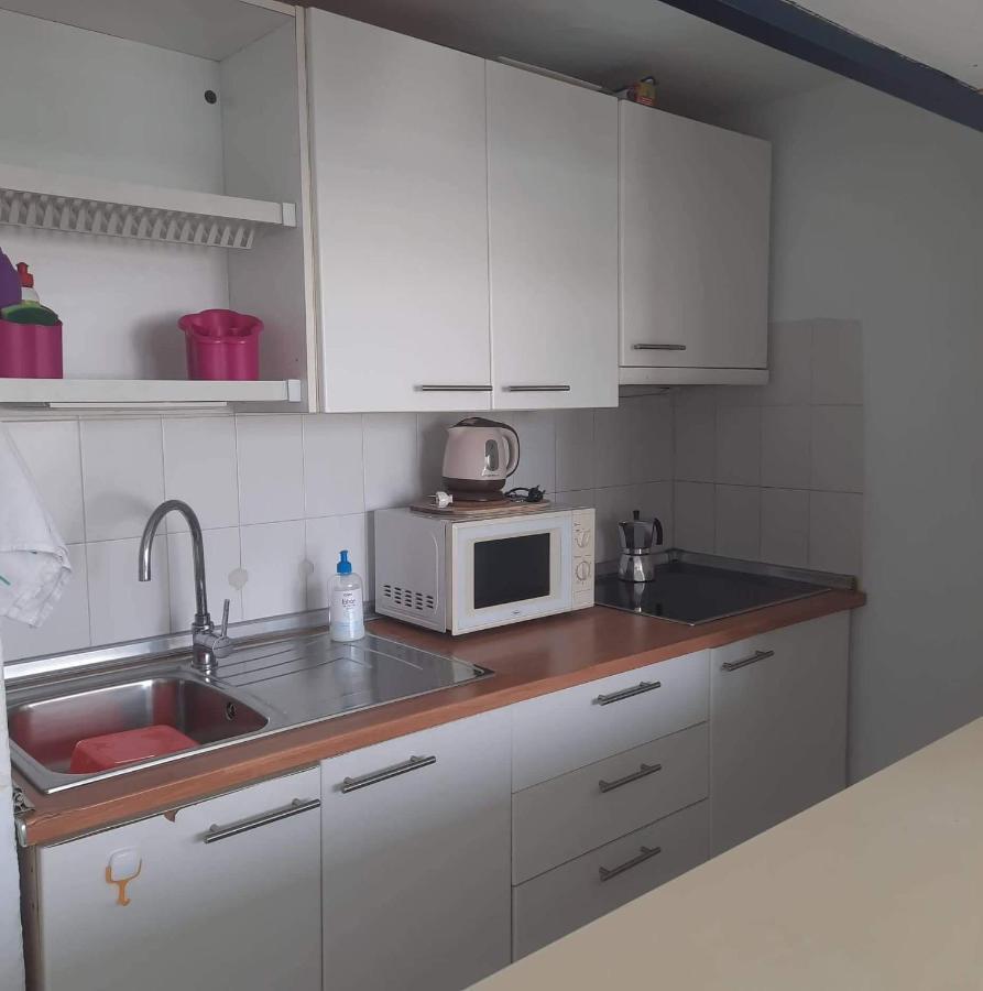 Oasis, Lovely 2-bedroom