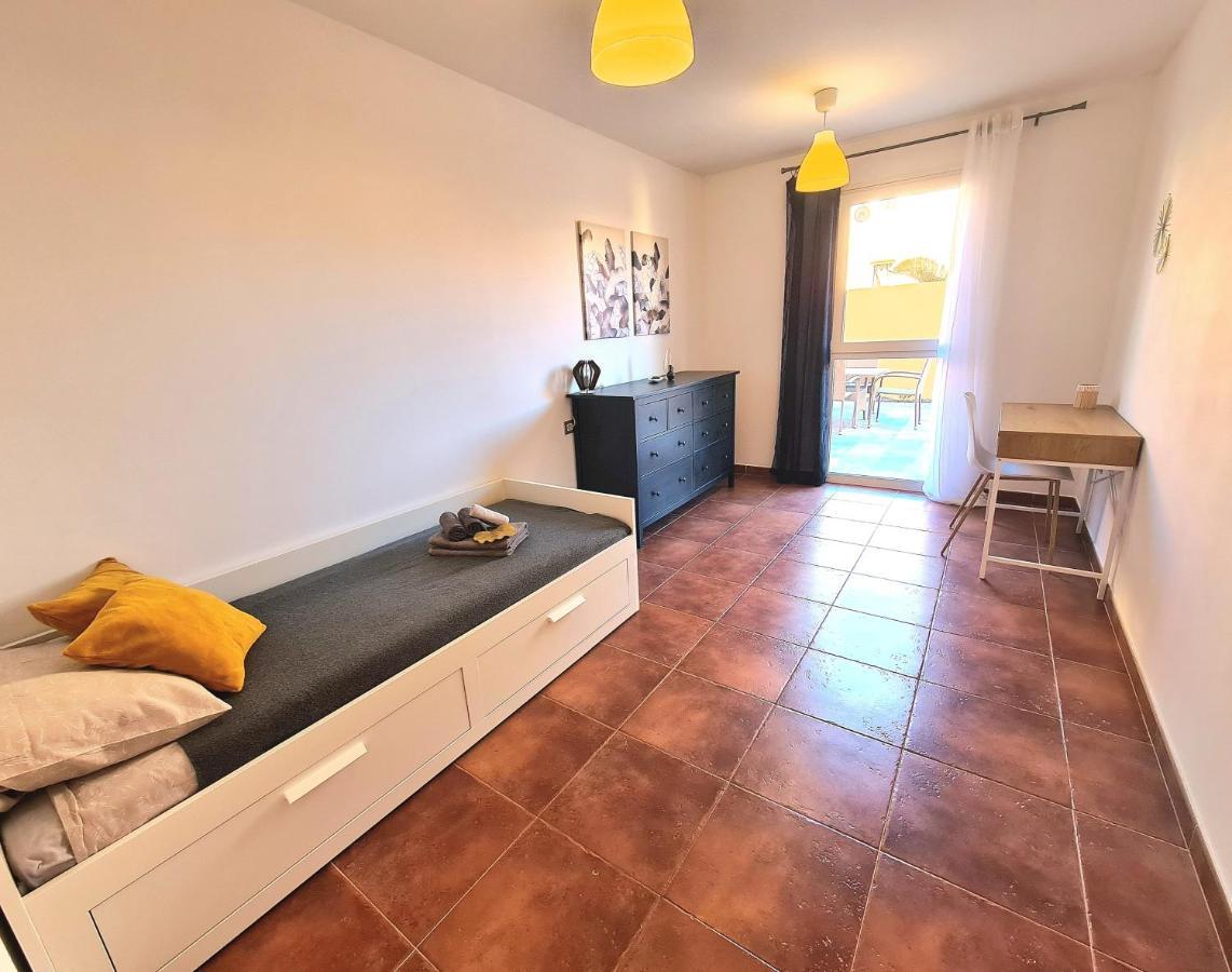 Casa Zalla 110m2, 200m2 Garden, Pool, 1gb Wi-fi, Private Parking * Corralejo