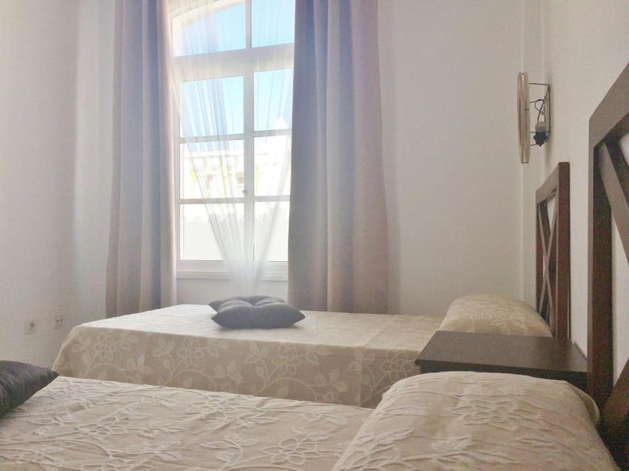 Lovely - Pool Front, Private Roof Terrace, Wifi Fiber Optic