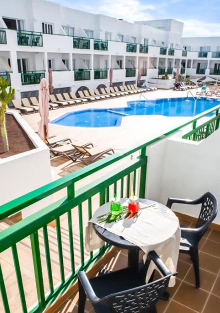 Aparthotel Dunas Club - & Corralejo