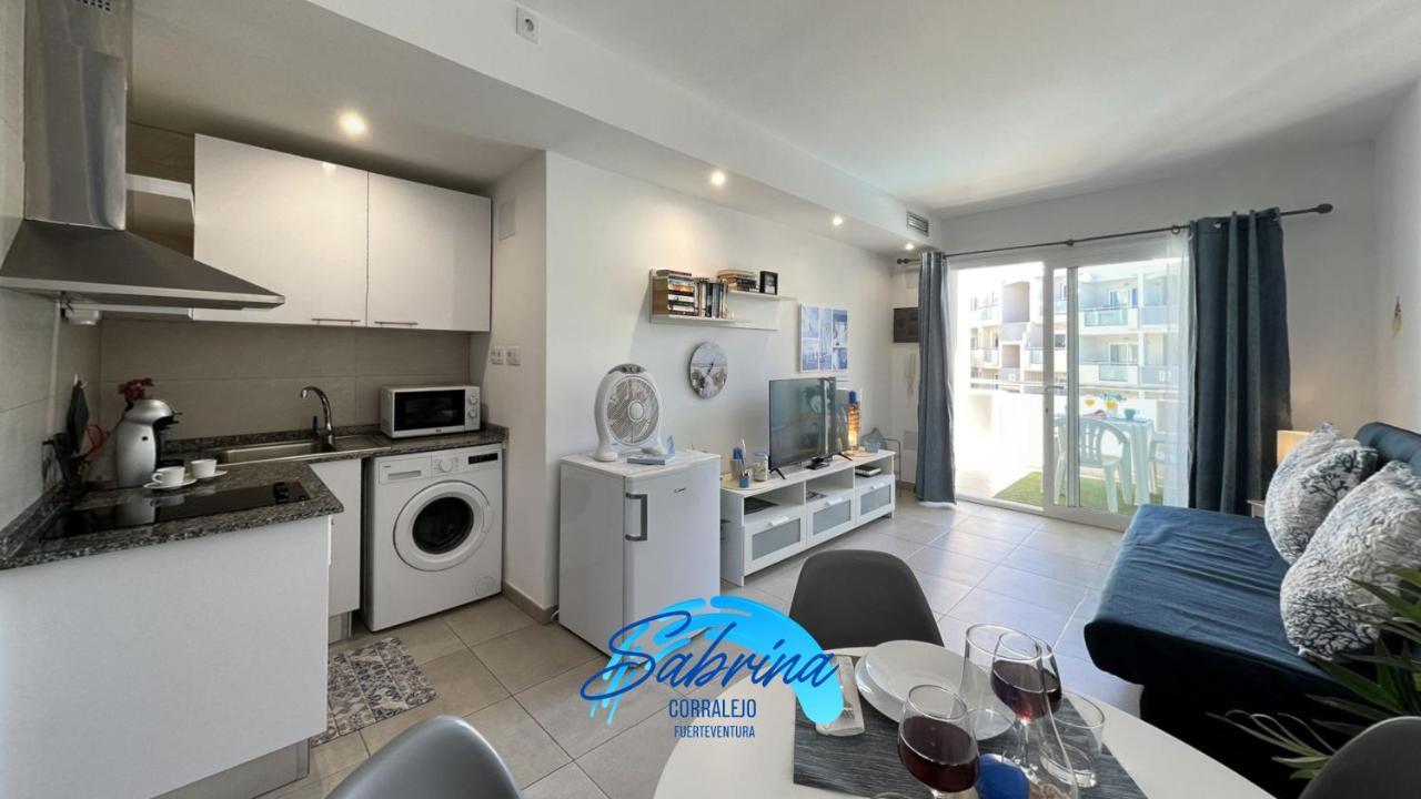 Sun Avenida Juan Carlos I Apartment *