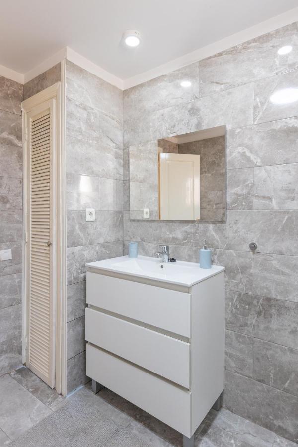 Private With Heated Pool & Terrace View Corralejo