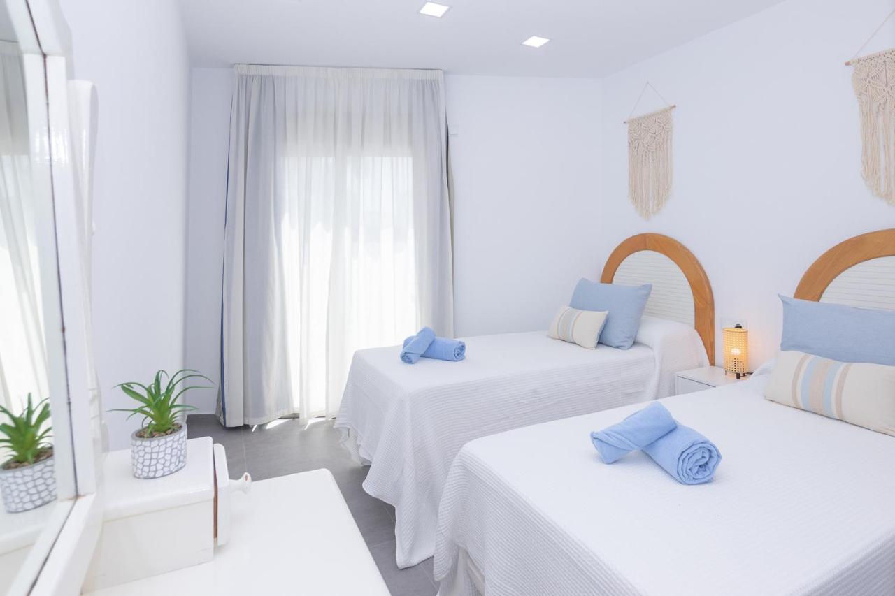 Urban 3 Beachfront By Holidays Apartment *