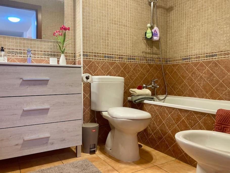 Precioso Apto 4 Pers, 2 Piscinas, Fibra Optica Apartment *