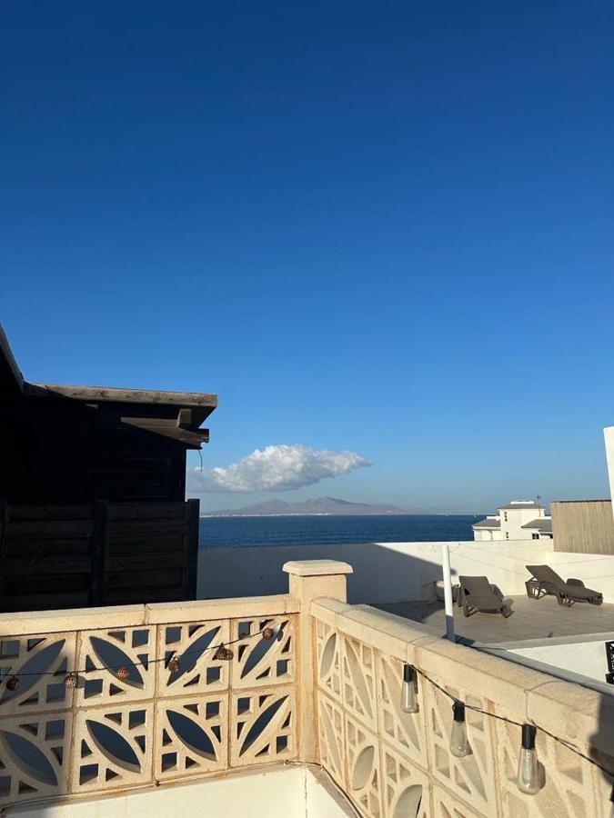 Apartment Punta Del Isla - 3 Bed With Amazing Roof Terrace *