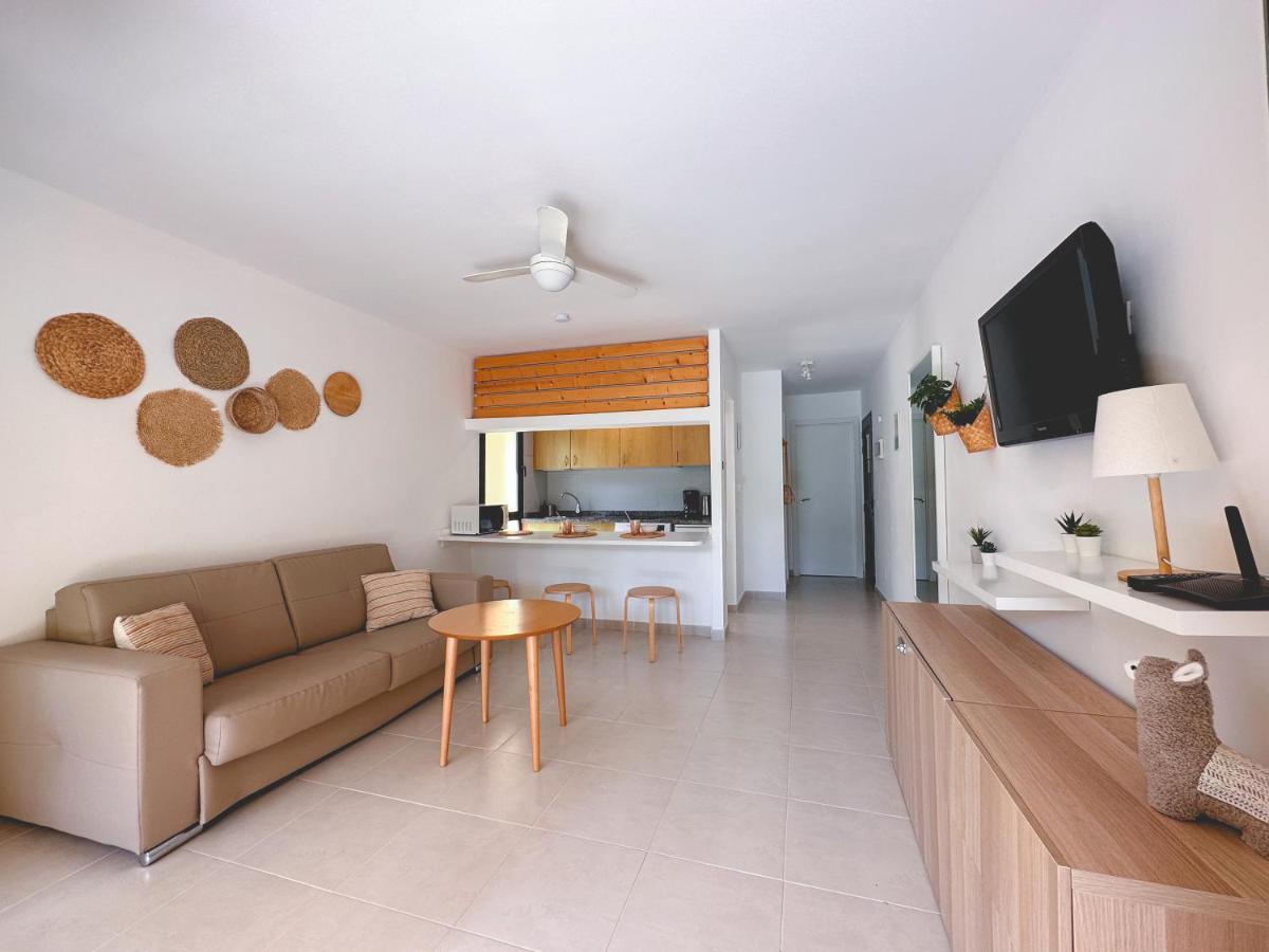 Apartment Seaside : A Cozy In A Peaceful Well Located Complex Corralejo