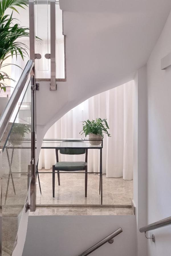 The Moss - Luxury In Near The Corralejo