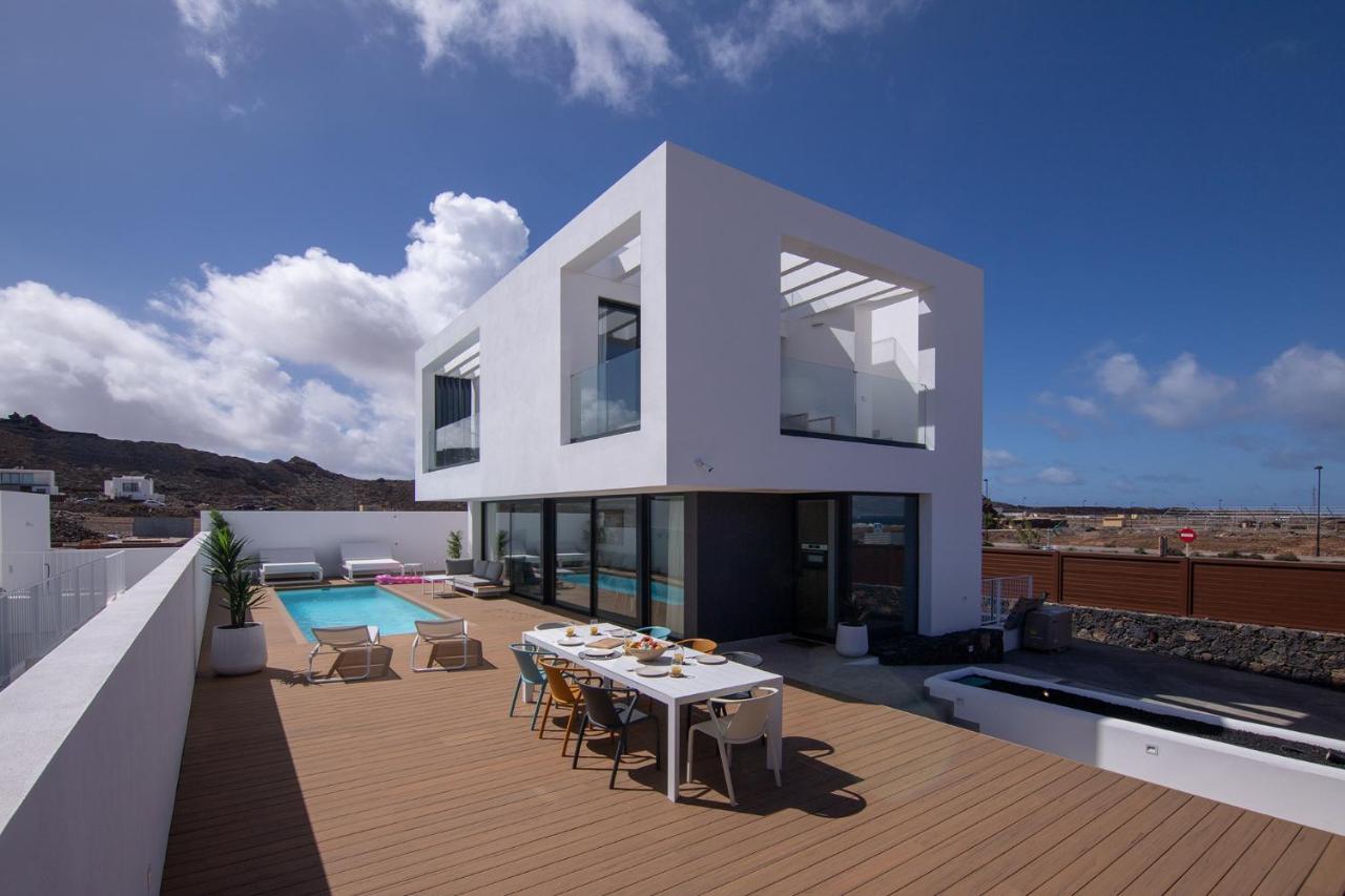 Yolo Luxe Sur Private Pool By Holidays