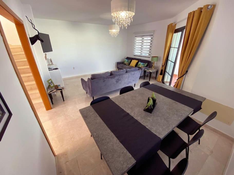 Nina 'luxury In The Sun' Villa *