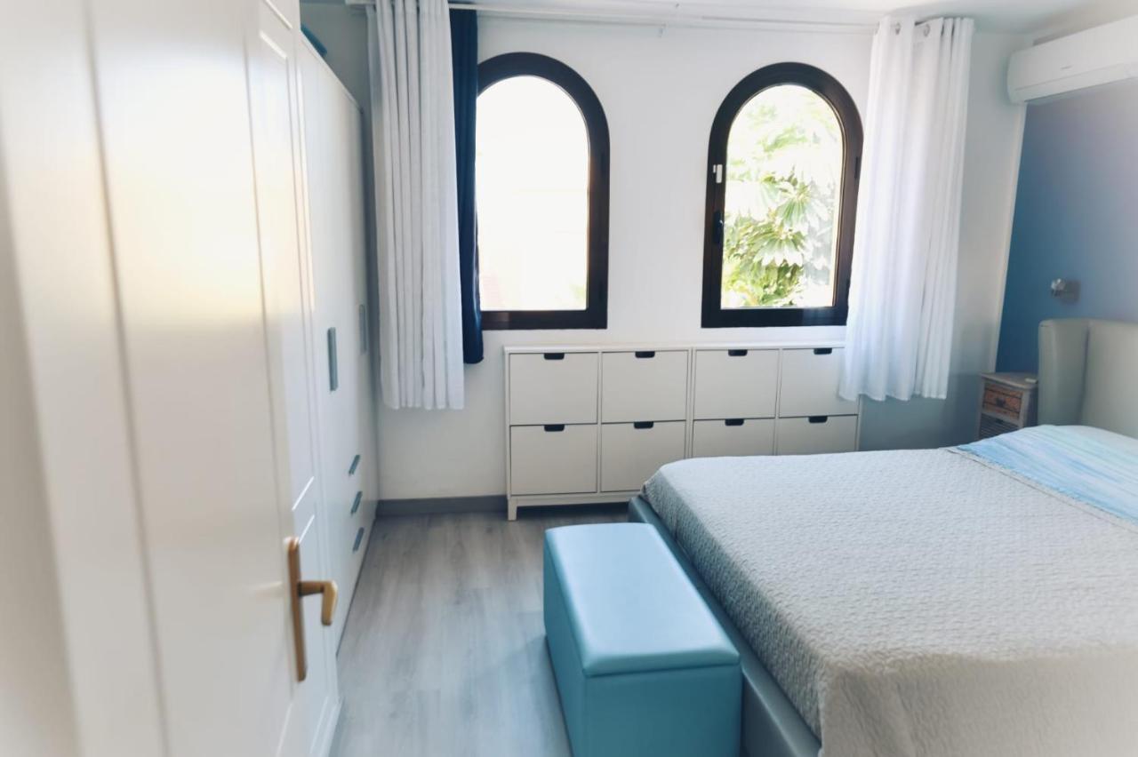 Vivienda Vacacional Casa Simbamar Apartment *