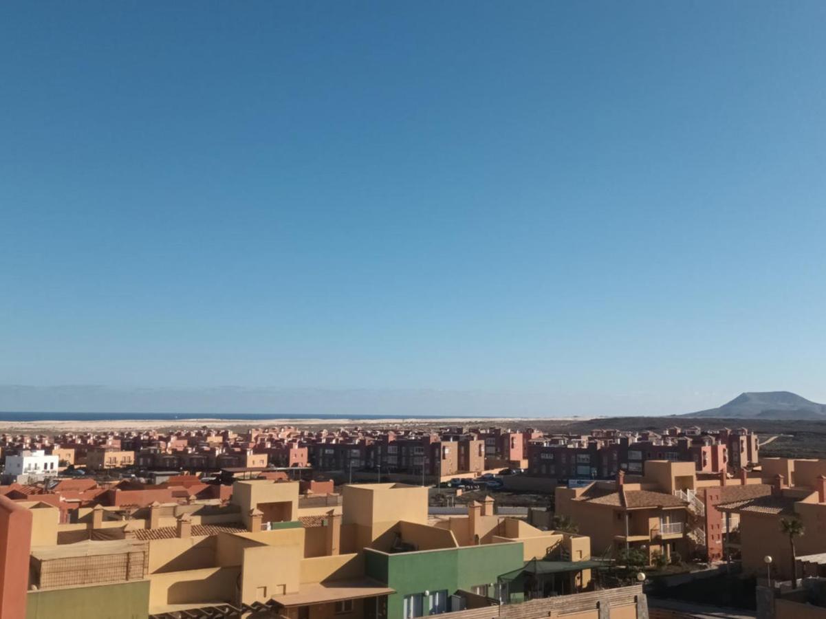 Brisas Fuerteventura: Optic Fiber,solarium,bbq *
