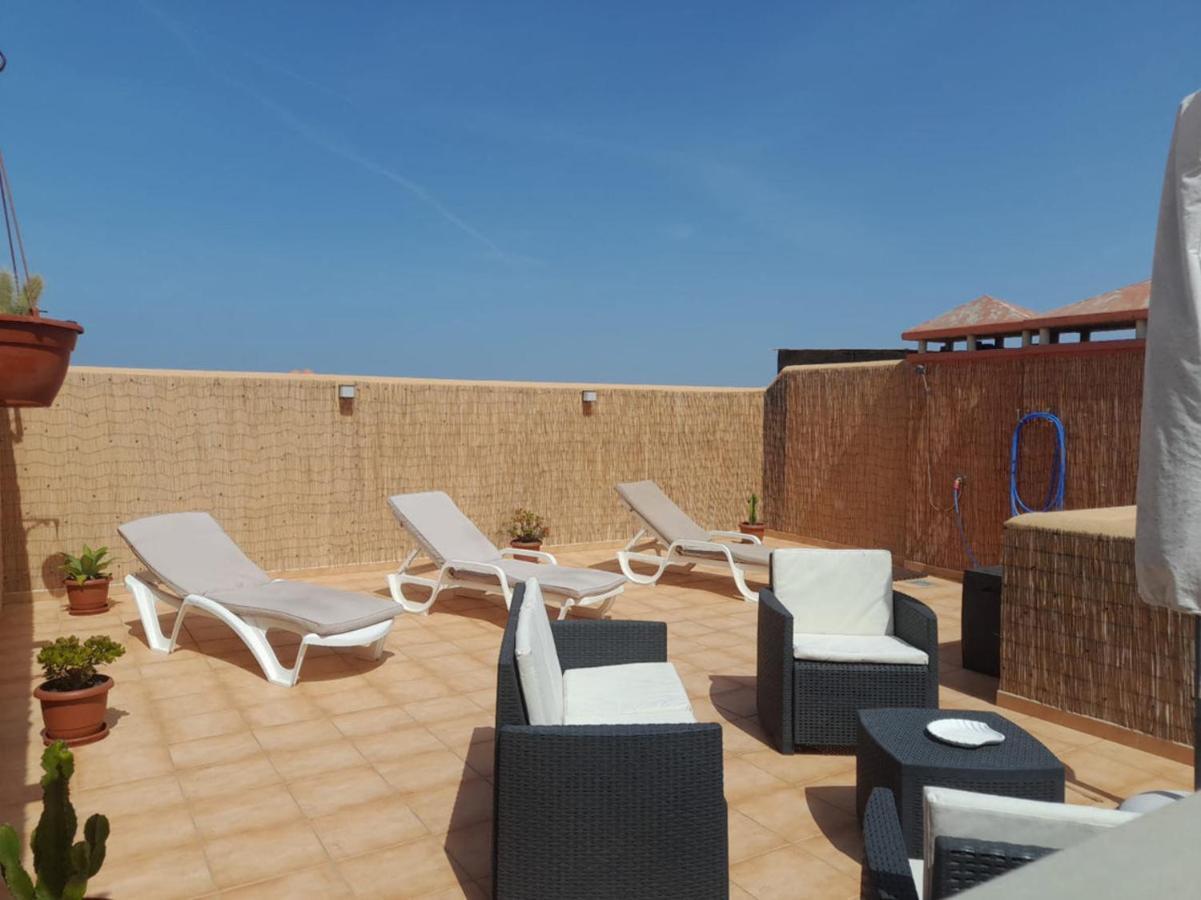 Brisas Fuerteventura: Optic Fiber,solarium,bbq Apartamento Corralejo