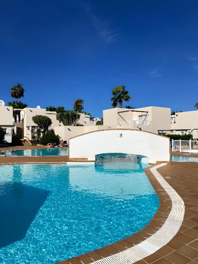 Red Hibiscus Irent Fuerteventura Appartement