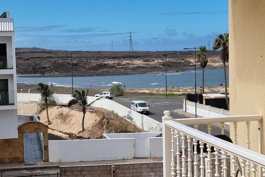 Gilda: Beautiful Spacious Apartment. Seaview From Rooftop Terrace Apartment