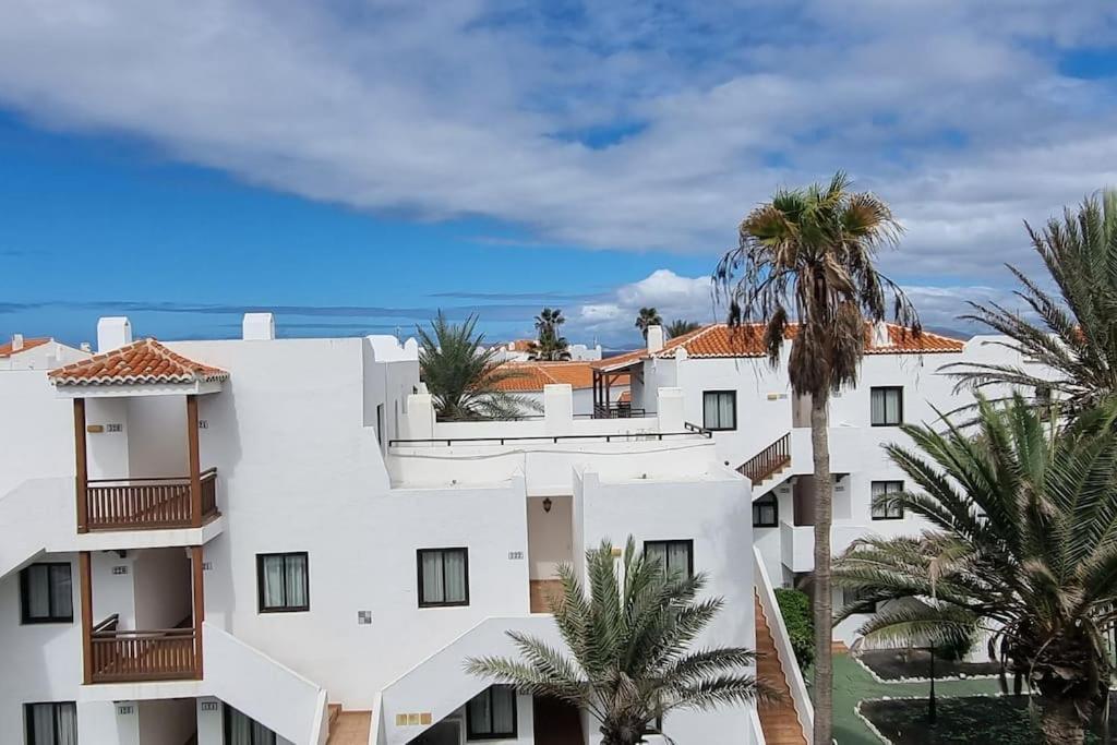 Gilda: Beautiful Spacious Apartment. Seaview From Rooftop Terrace Apartment Corralejo