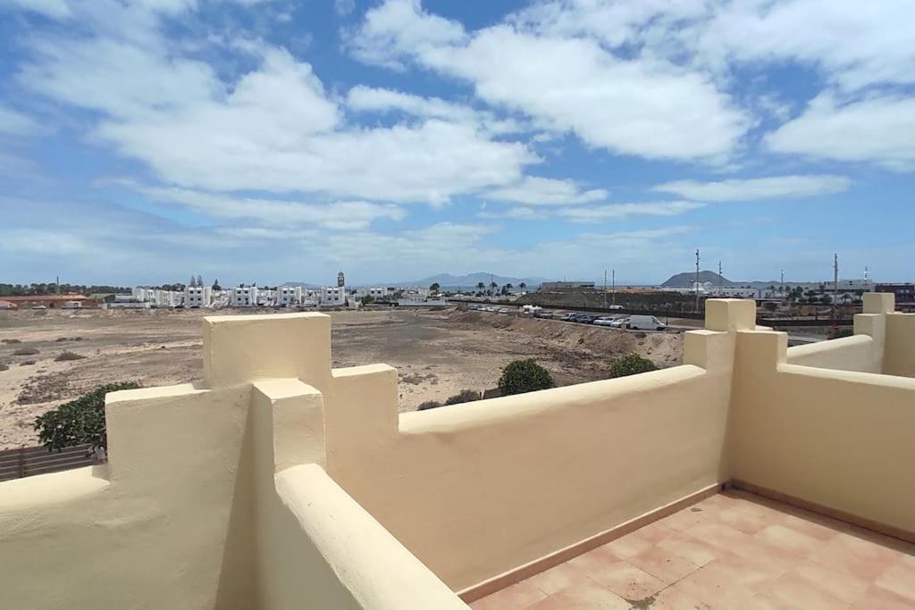Casa Donn - El Sultan 63 - Luxury 3 Bed With Fast Fibre Internet Villa Corralejo