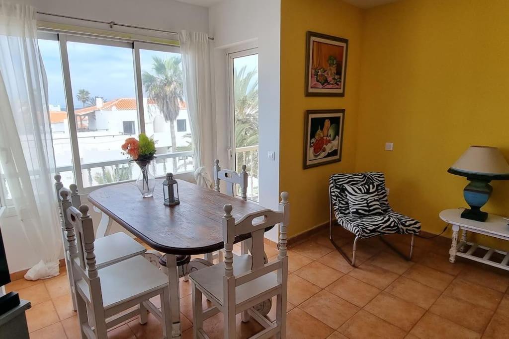 Apartment Gilda: Beautiful Spacious Apartment. Seaview From Rooftop Terrace *