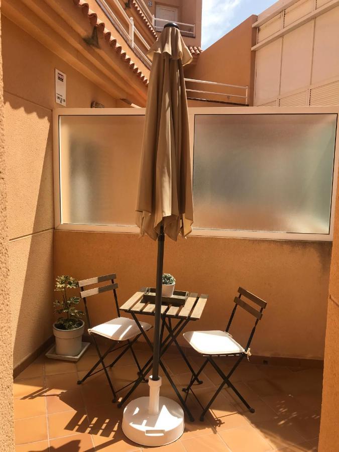 My Ocean !!! Breathtaking Location, Steps To The Ocean, Spacious Sea View, Fully Equipped And Well-furnished With Private Entrance And High-speed Fiber Optic Internet Apartment Corralejo