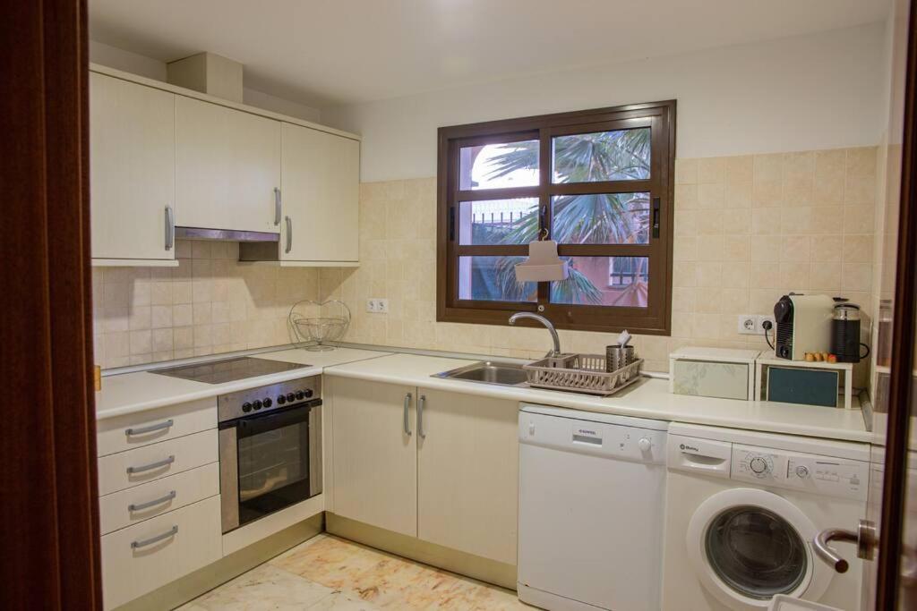 Con Espectaculares Vistas Y Piscina Privada * Corralejo