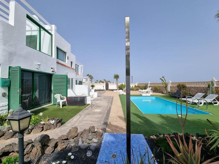 La Casa De Palomitas Apartment Corralejo