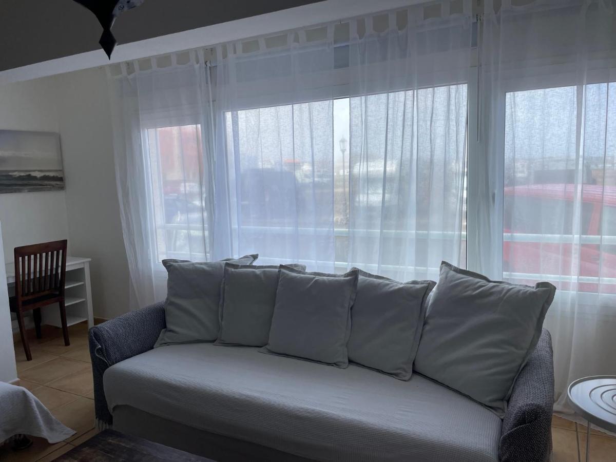 My Ocean !!! Breathtaking Location, Steps To The Ocean, Spacious Sea View, Fully Equipped And Well-furnished With Private Entrance And High-speed Fiber Optic Internet *