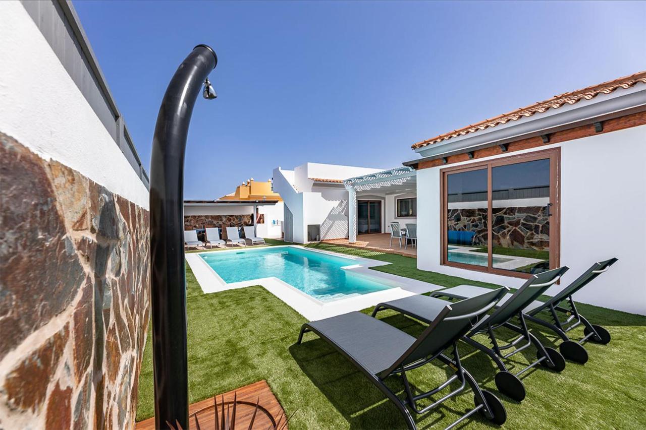 Luxury Paula's Dream Private Pool By Holidays Villa Corralejo