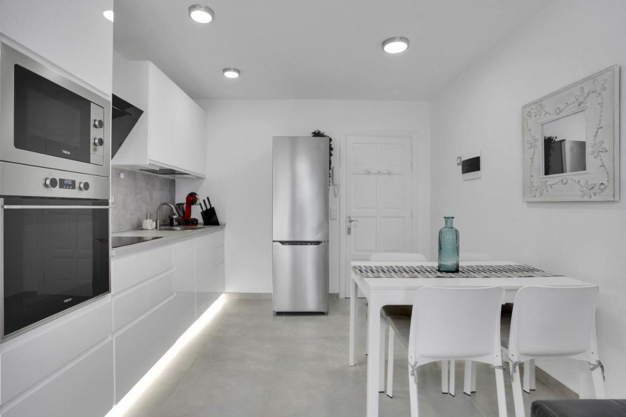 Apartment 7even