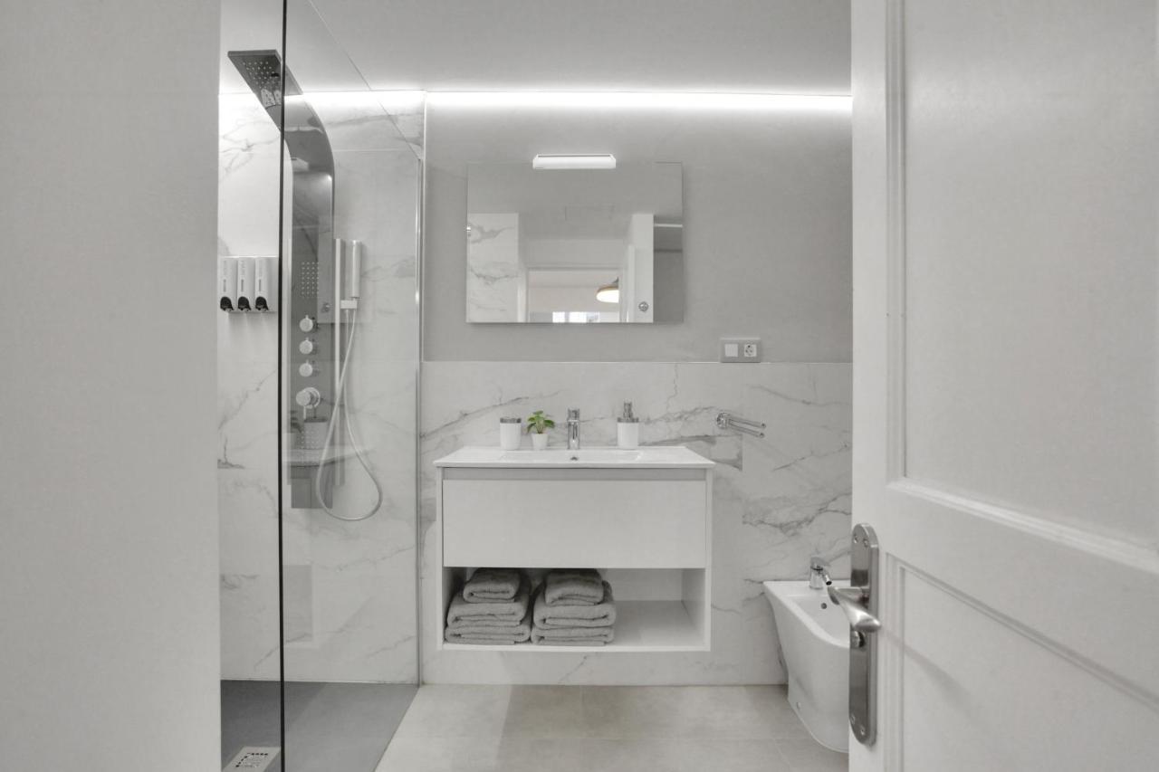 Apartment 7even *