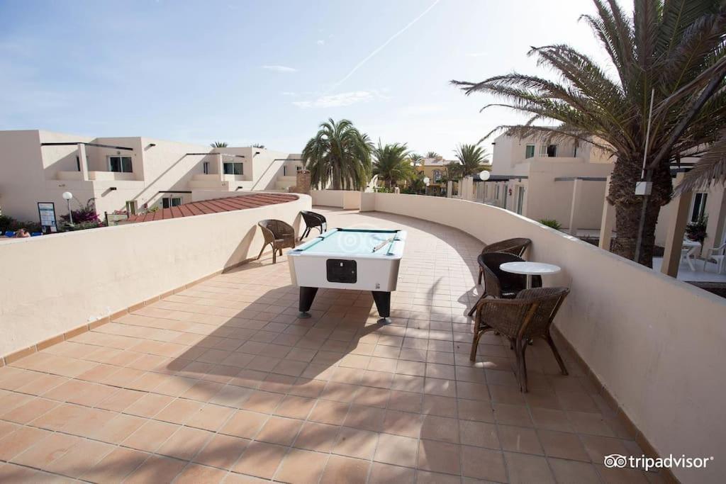 Pool & Gardens - Alisios Playa Apartment *