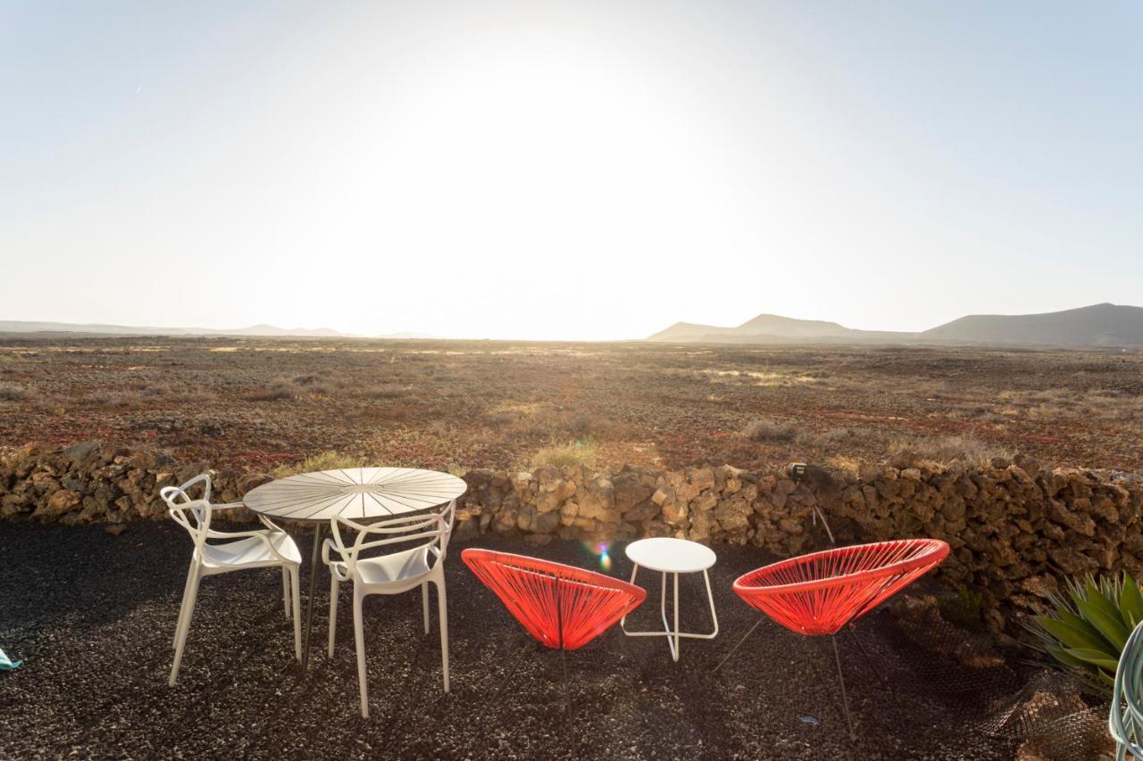 Calderon Hondo. Design , Views And Pool Lajares-corralejo Corralejo