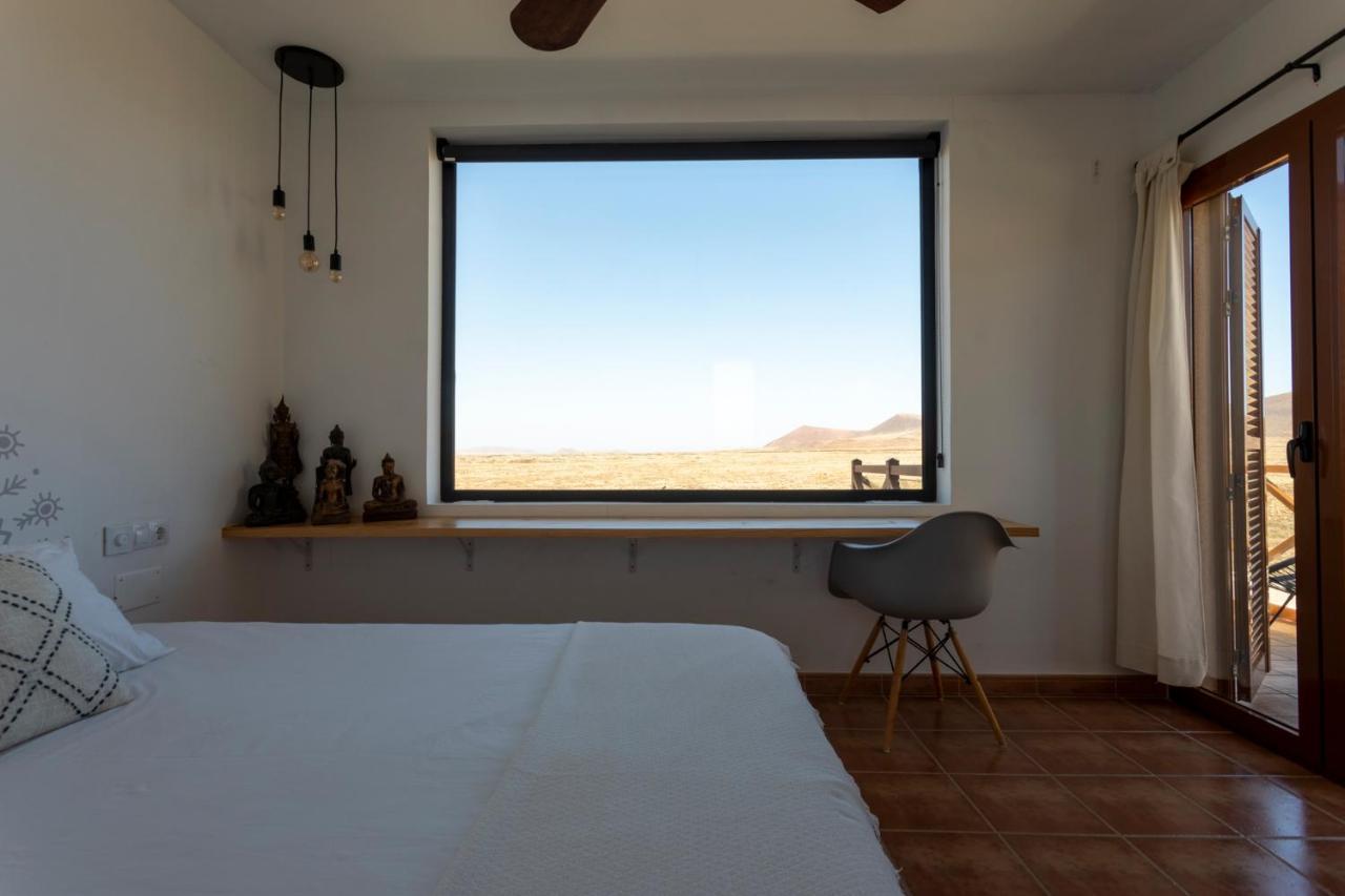Villa Calderon Hondo. Design , Views And Pool Lajares-corralejo