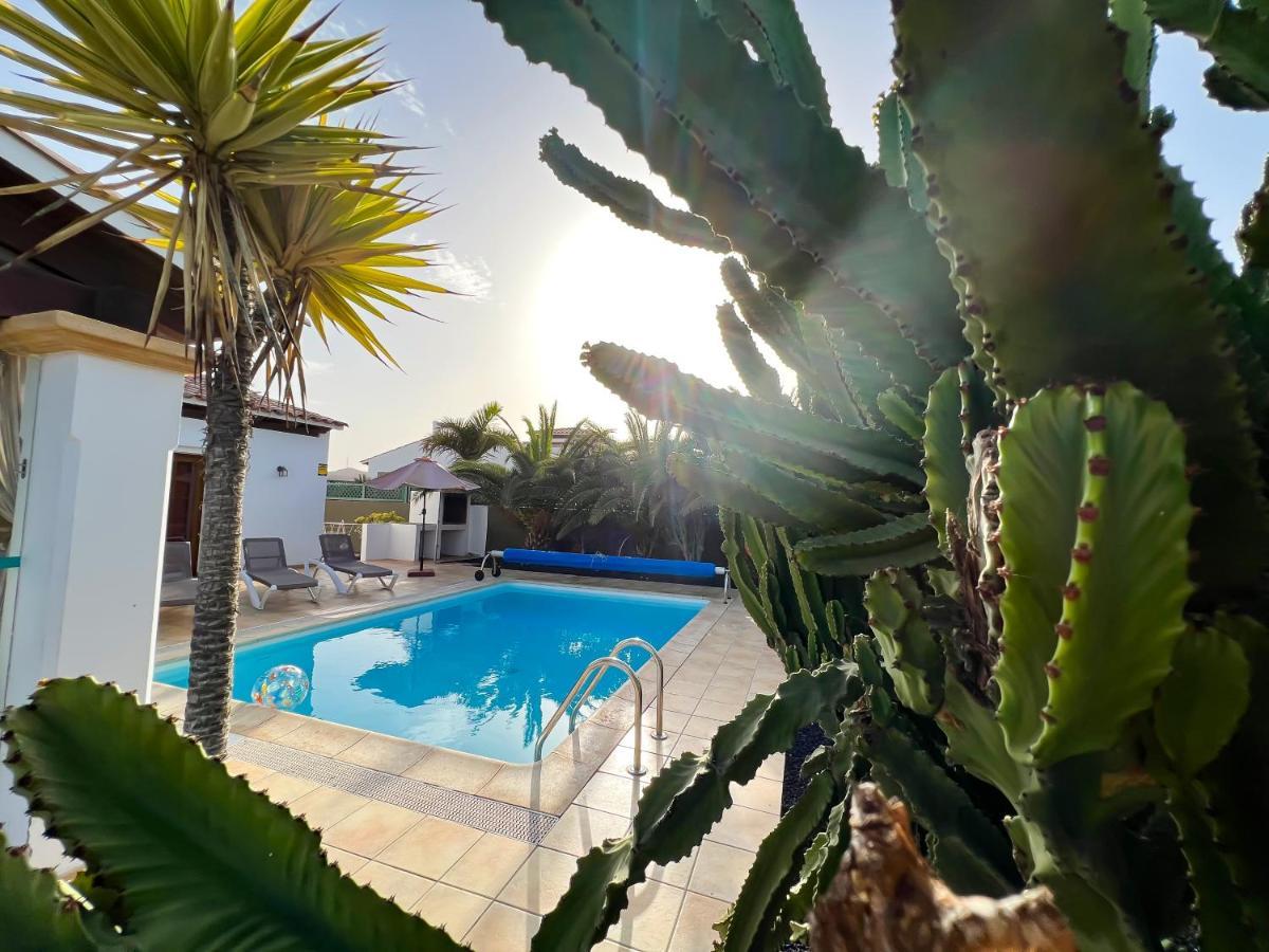 Velas Pousada Corralejo