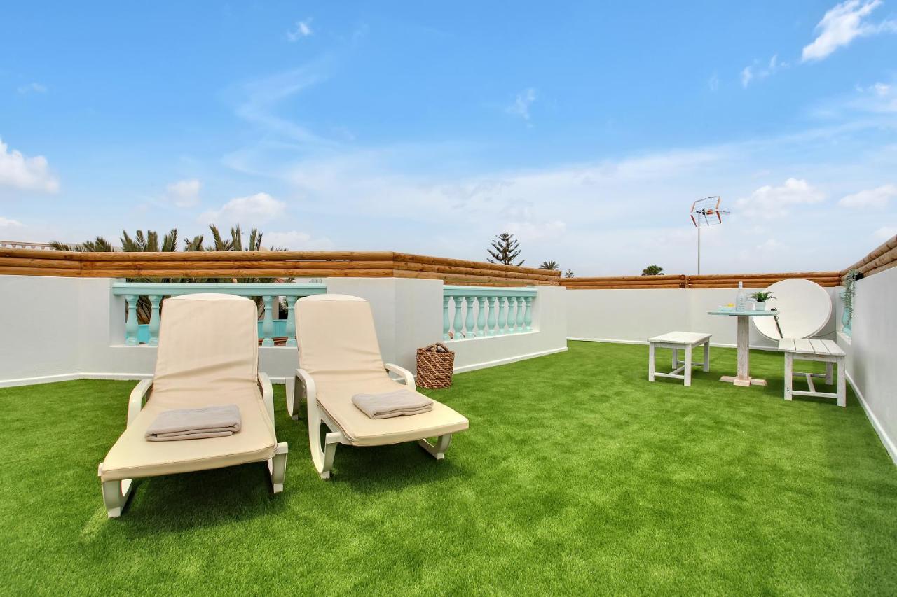 Orange Light With Private Pool * Corralejo