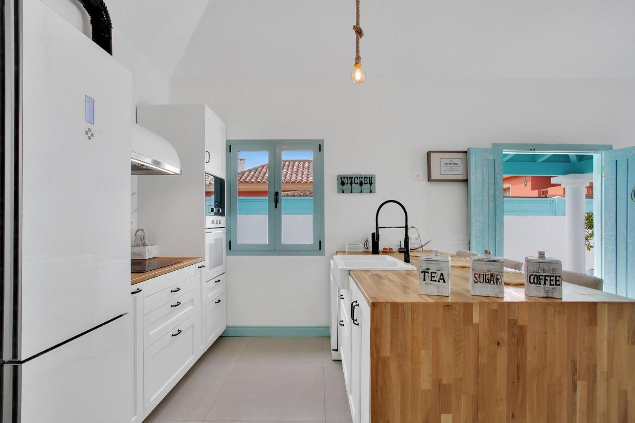 Orange Light With Private Pool Villa *