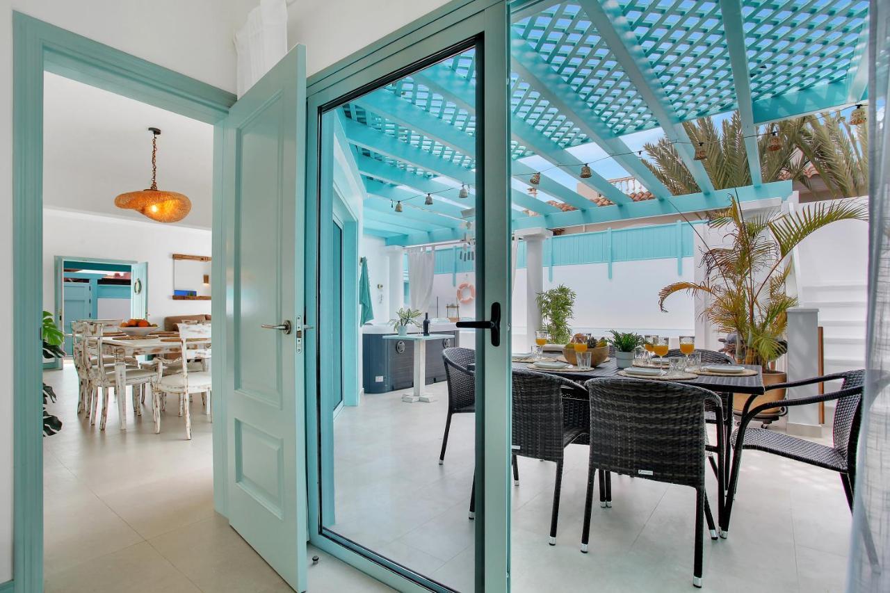 Orange Light With Private Pool * Corralejo