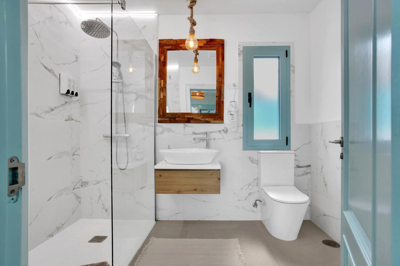 Orange Light With Private Pool