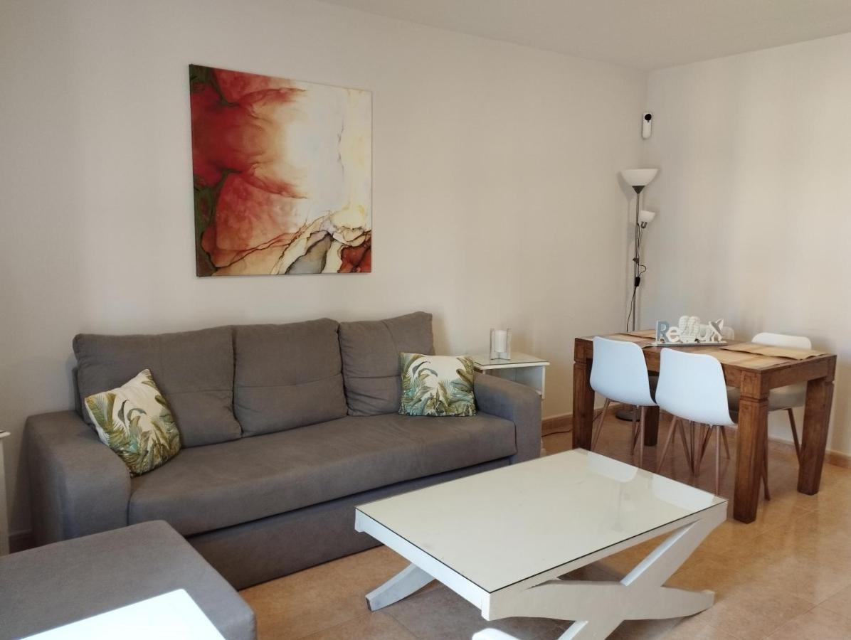 Apartamento Apto 79 Dos Dormitorios