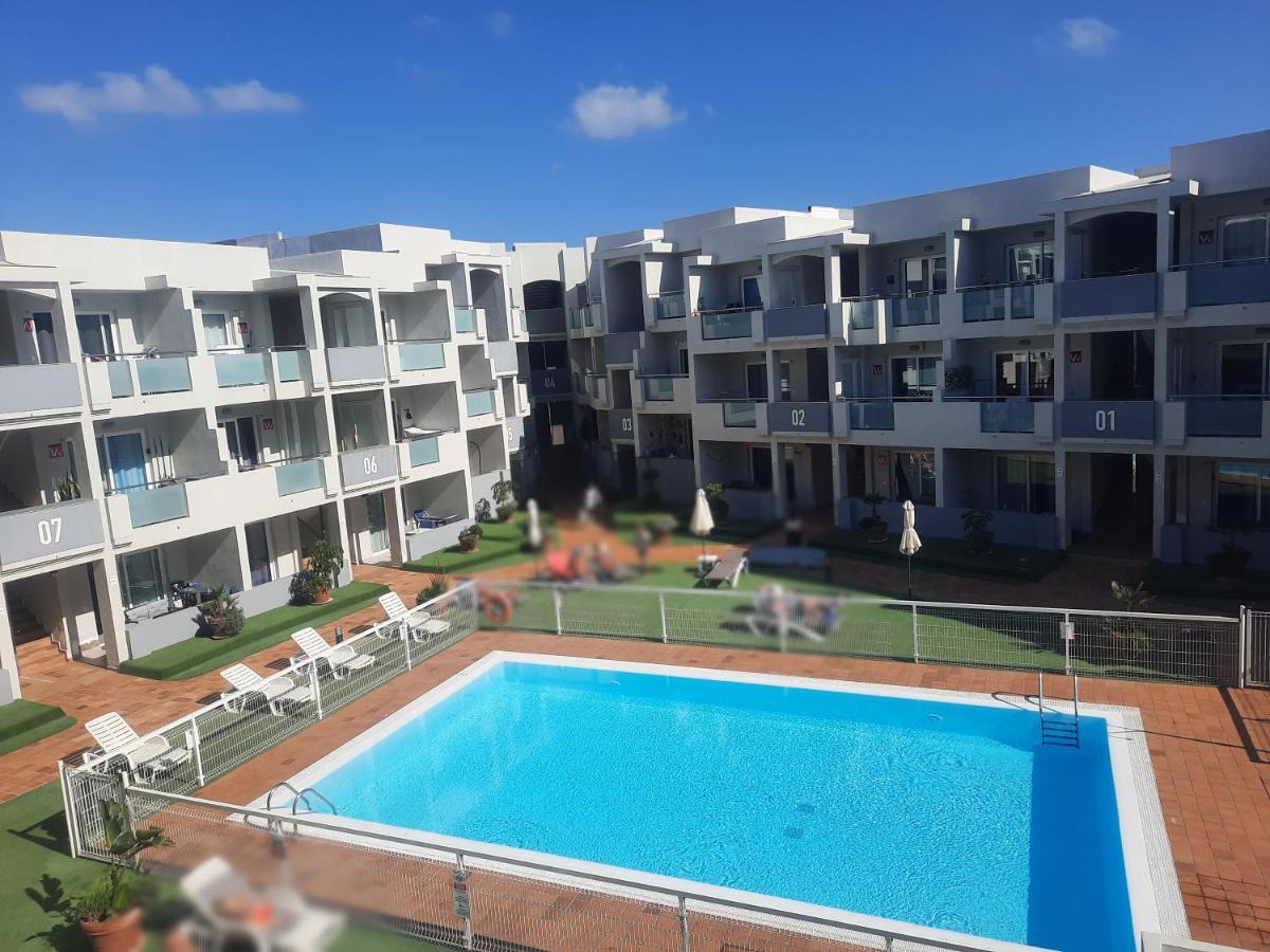 Sunset 230, Sun, Big Pool, Wifi Fiber, Central, Near Main Street And Apartment *