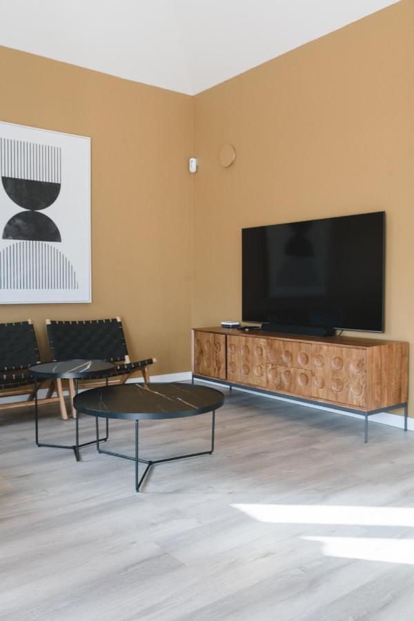 Villa Moderne Met Verwarmd Zwembad In *