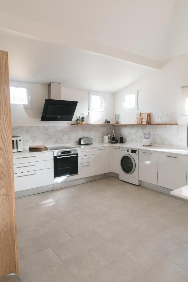 Moderne Met Verwarmd Zwembad In Villa
