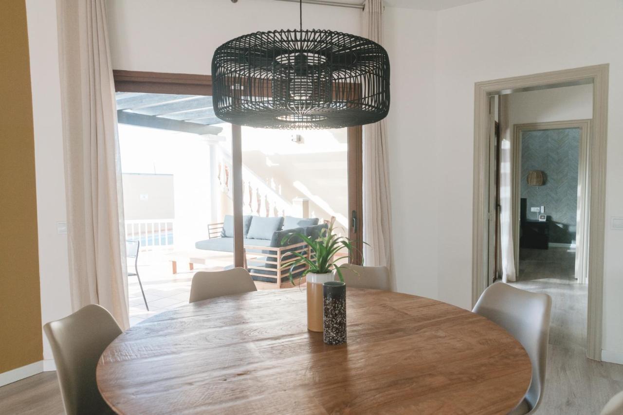 Moderne Met Verwarmd Zwembad In Corralejo