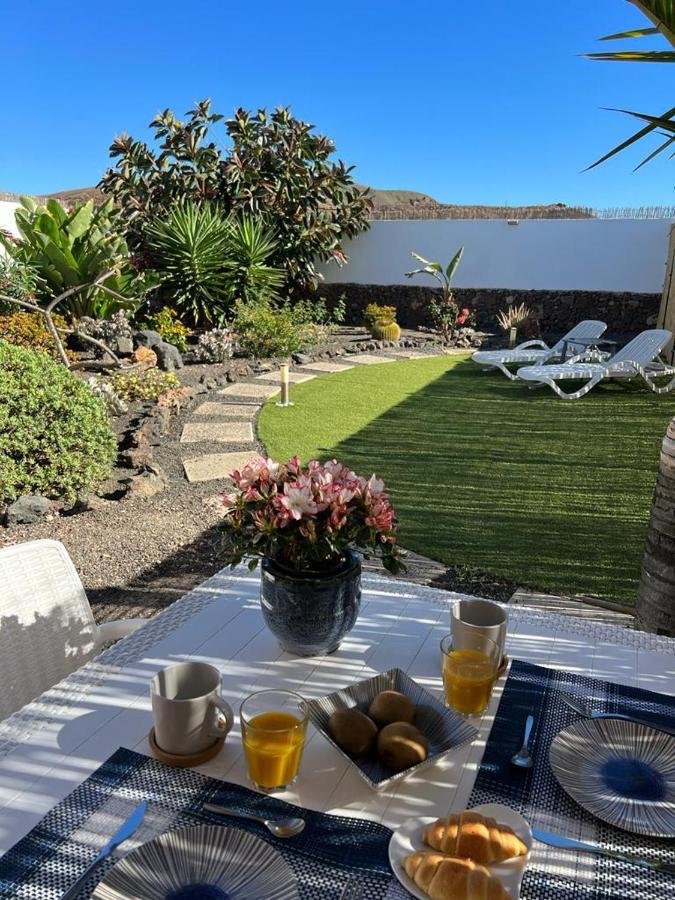 Tender Corralejo