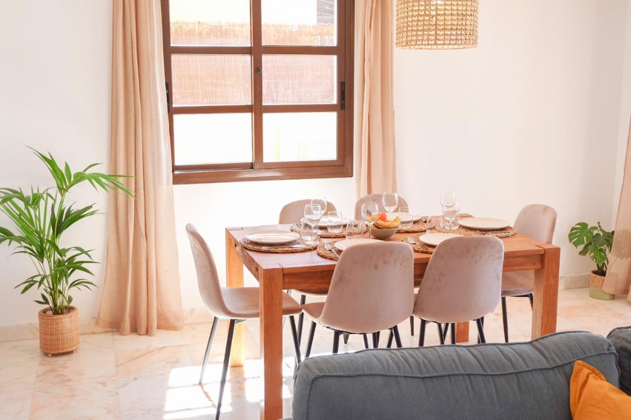 Tarabilla With Private Pool & Ocean Views Corralejo