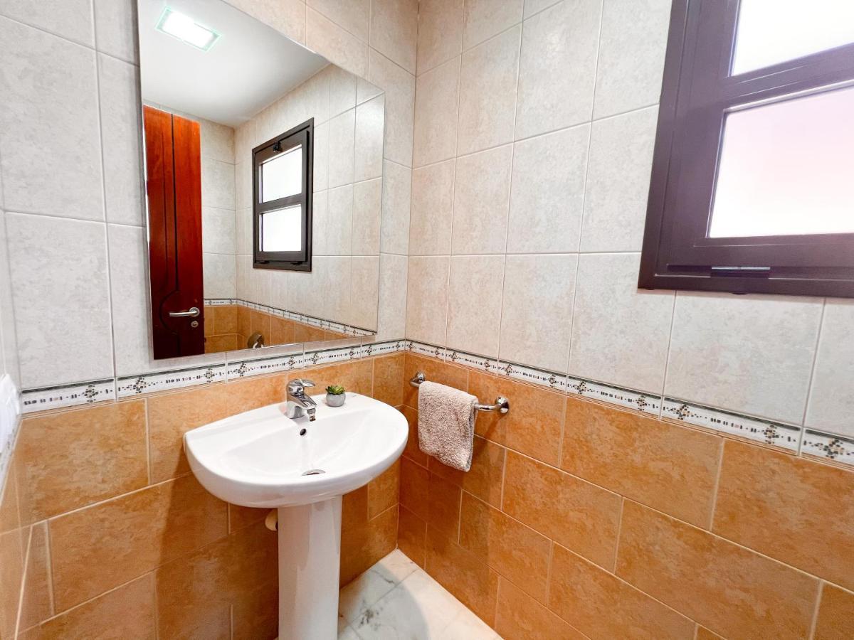 Tarabilla With Private Pool & Ocean Views Villa