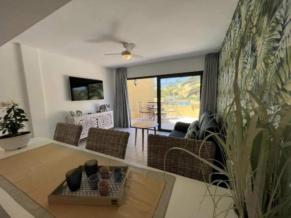 Atlantic Garden Andrew Pool Air Conditioning Holiday home