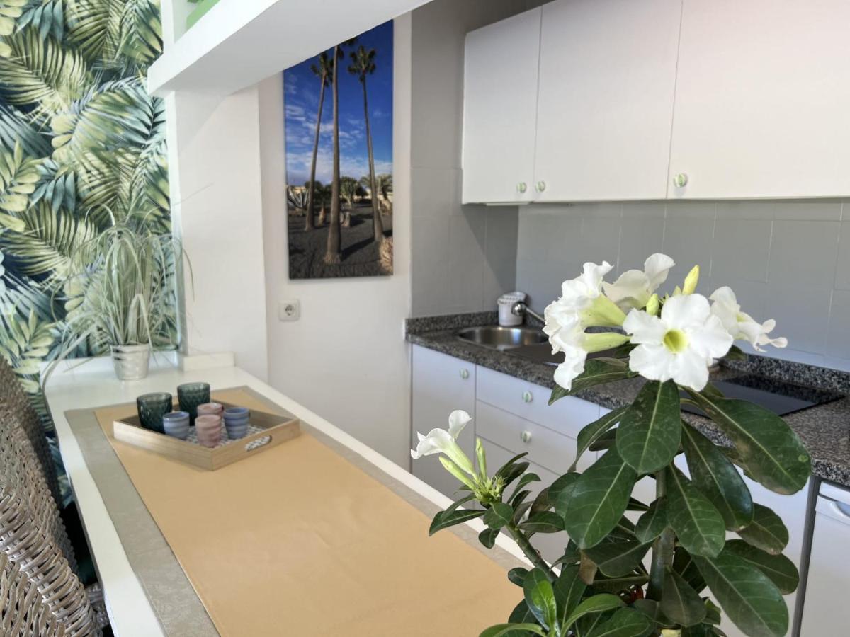 Atlantic Garden Andrew Pool Air Conditioning Holiday home *