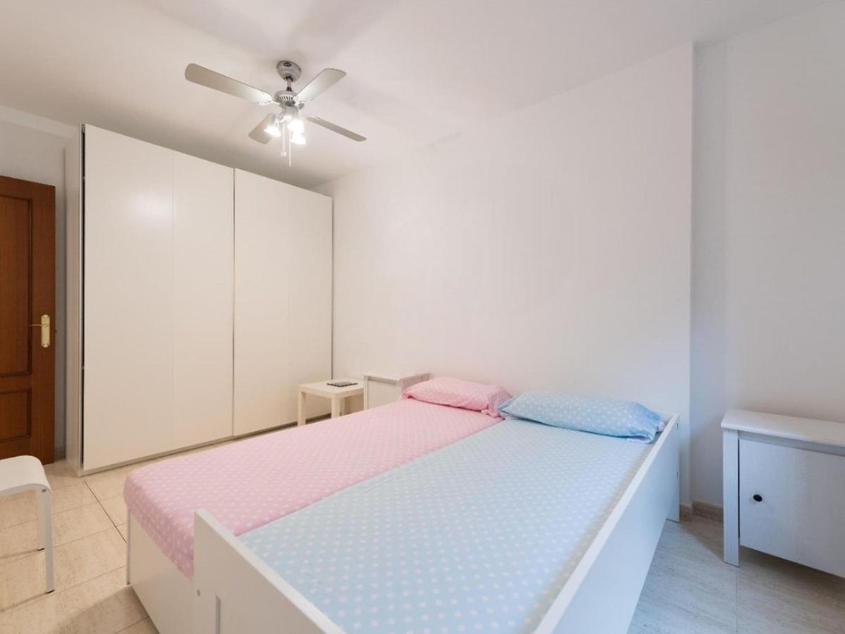 In With Shared Pool And Close To The Beaches Corralejo