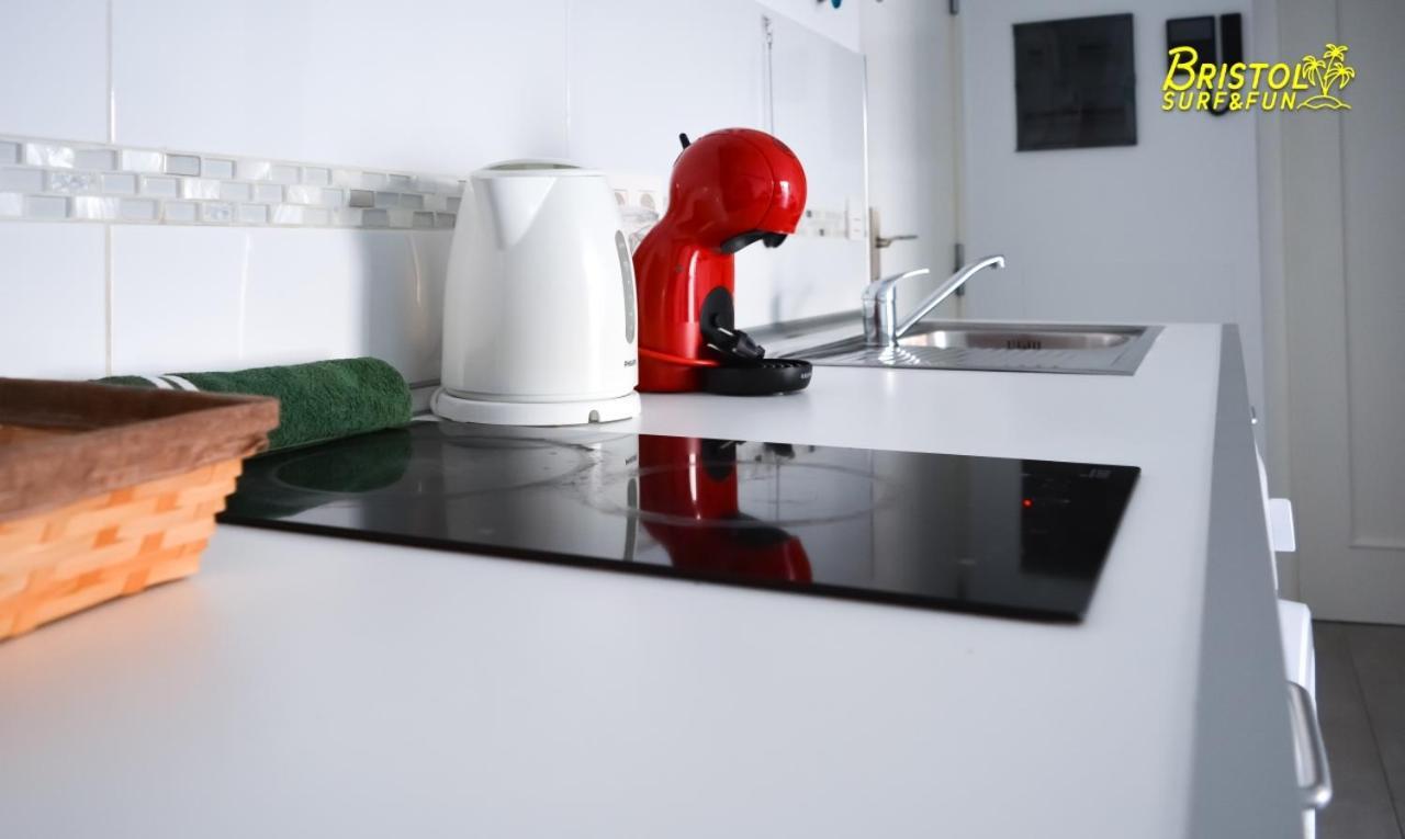 Apartment B-rent Bristol Surf & Fun